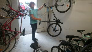 intérieur garage à velo